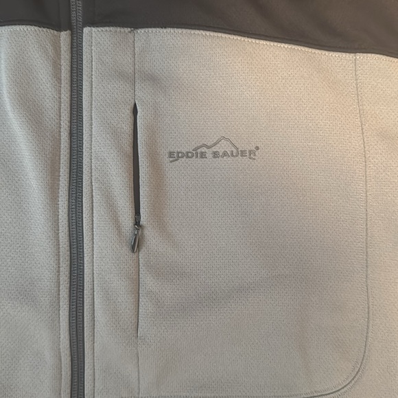 Eddie Bauer medium jacket, gray and black - Picture 3 of 3